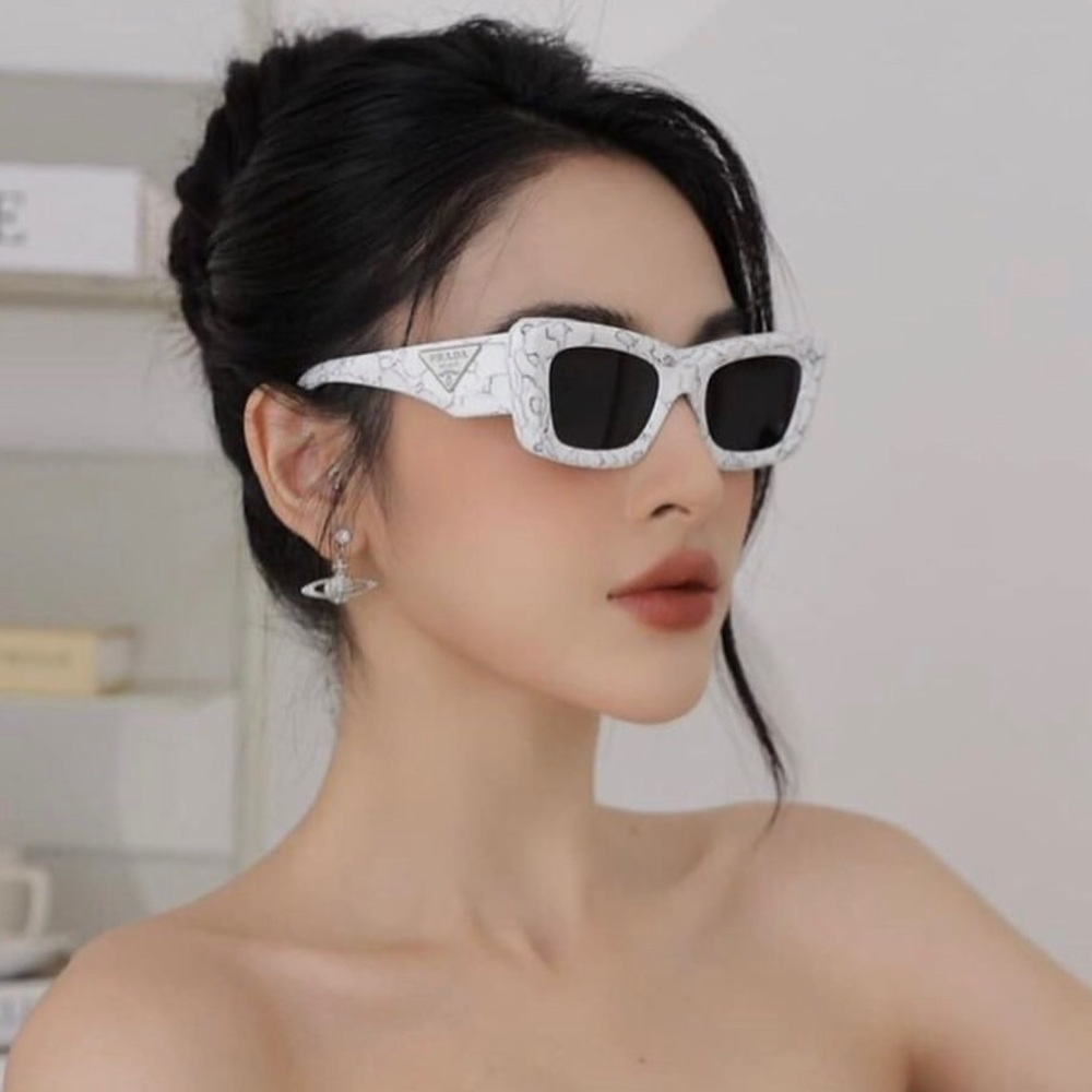 NEW PRADA CAT EYE SUNGLASSES SPR 13Z 17D5S0 PRADA PR13ZS NEW PR 13ZS WHITE - Picture 6 of 15